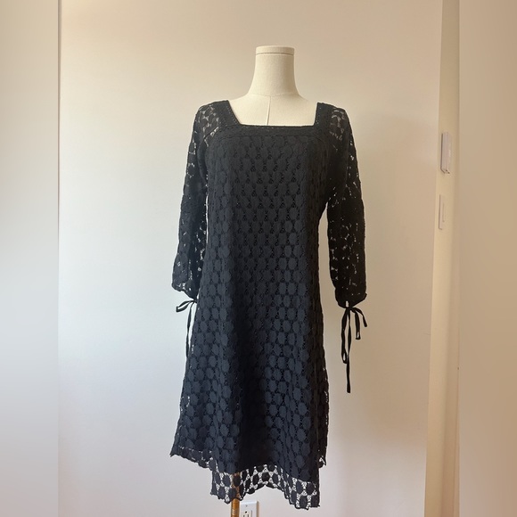 Solitaire Loas Angeles womens square neck black lace mini dress size medium - Picture 3 of 10